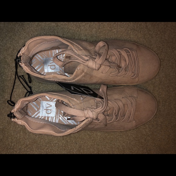 Mauve Sneakers - Picture 4 of 5